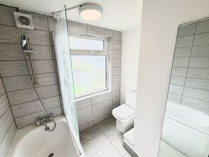 Photo 17- click for photo gallery